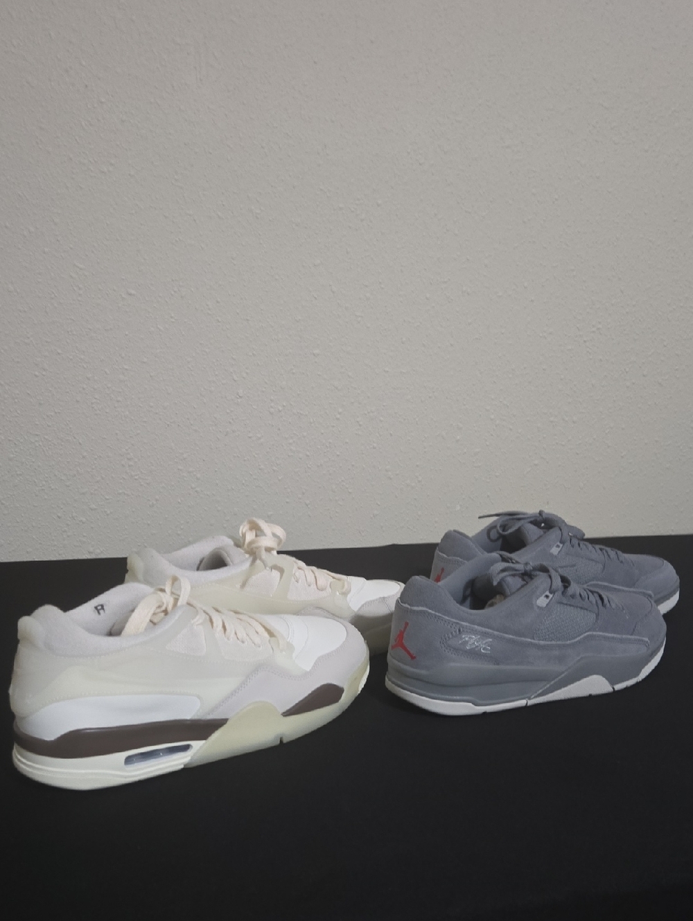 Nike Men's Sneakers in Cream & Gray